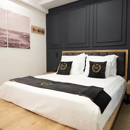 Grand Belwood Hotel Near Delhi Airport